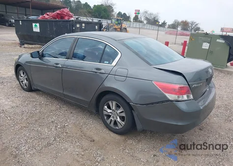 2008 Honda Accord 2.4 Lx-P z USA, uszkodzony, nr VIN 1HGCP26438A024721